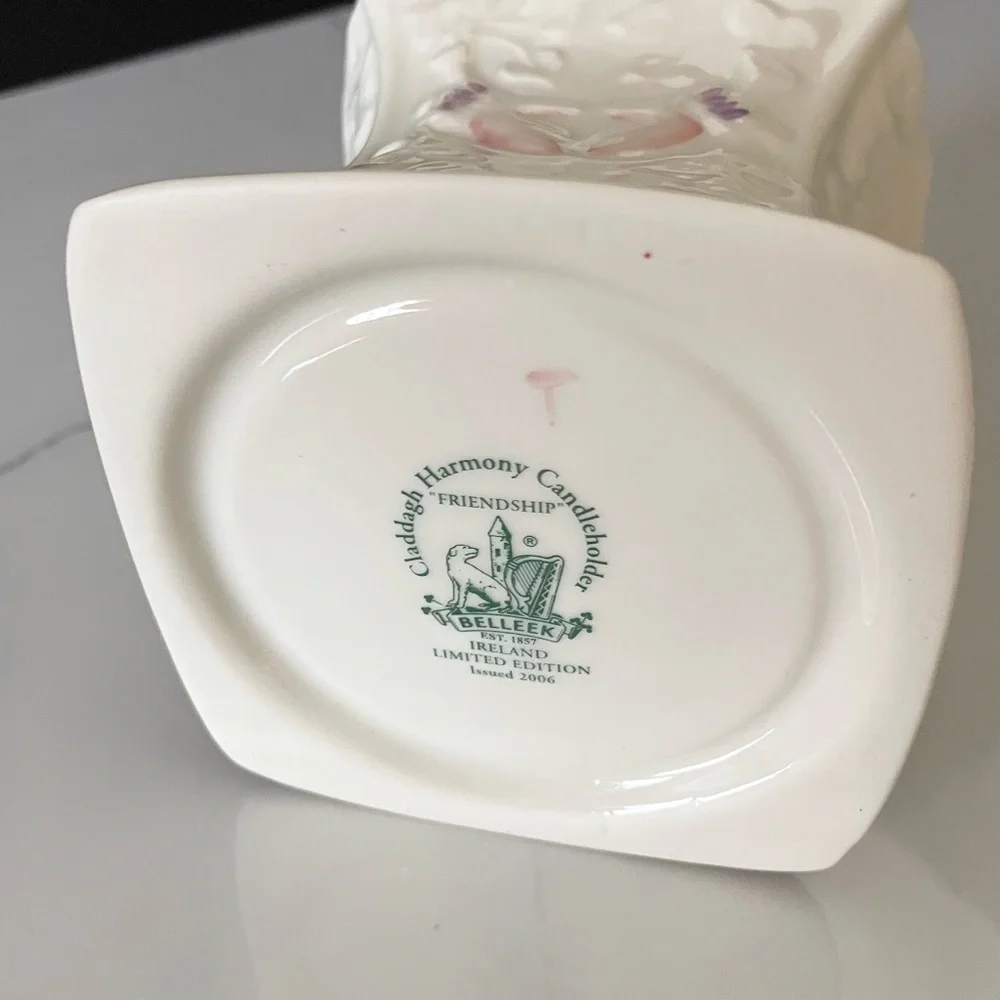 Claddagh Harmony Candleholder 